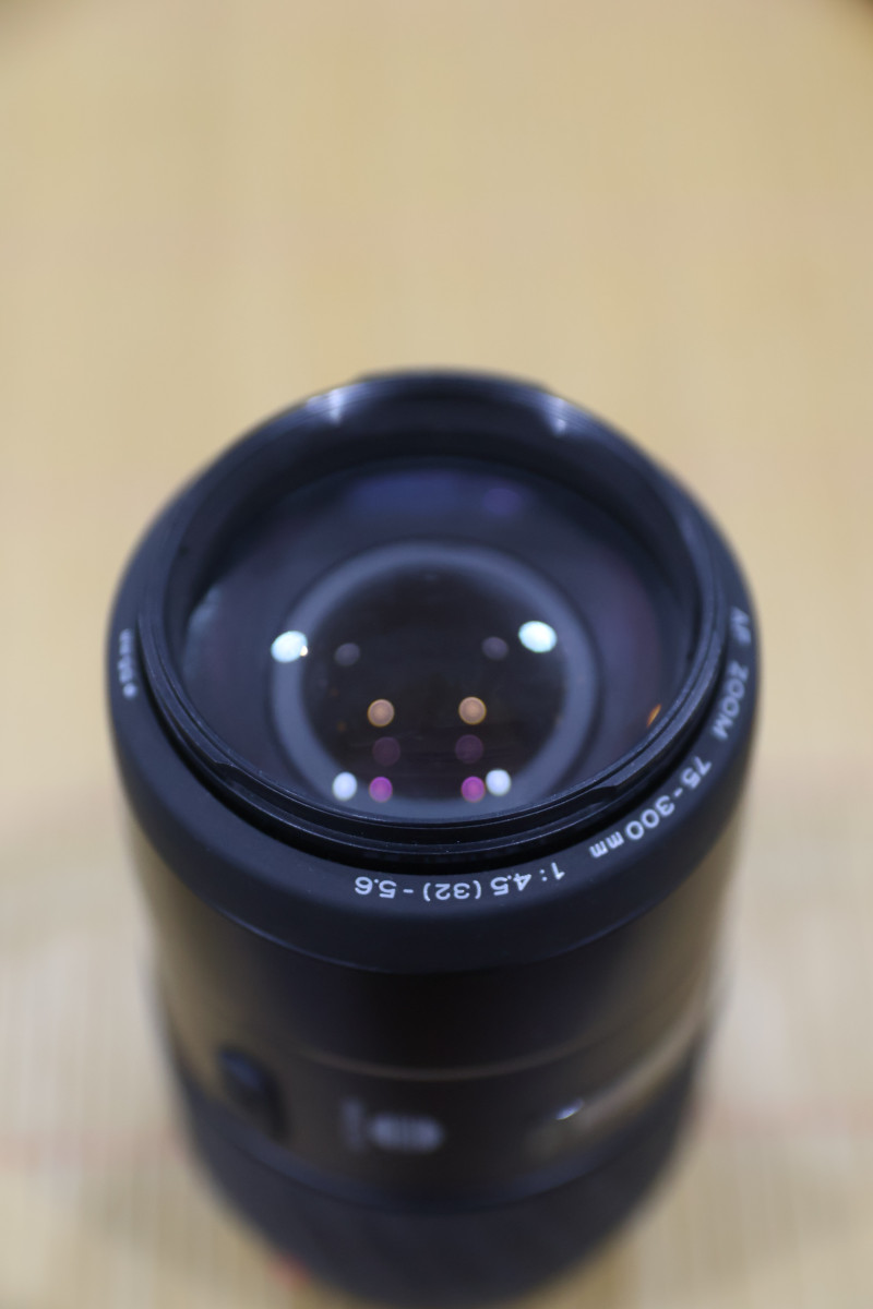 Lens sony a minolta 75-300mm - Ống kính Sony A mount